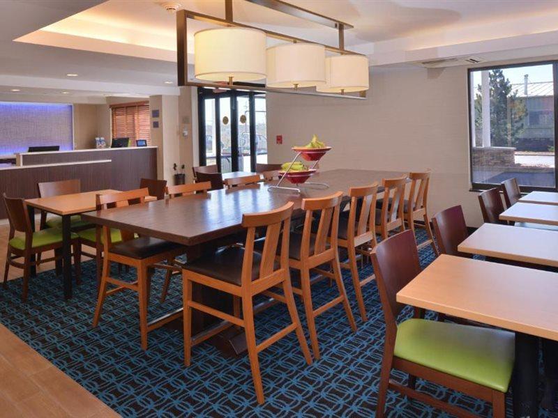 Fairfield By Marriott Rochester Henrietta/University Area Extérieur photo