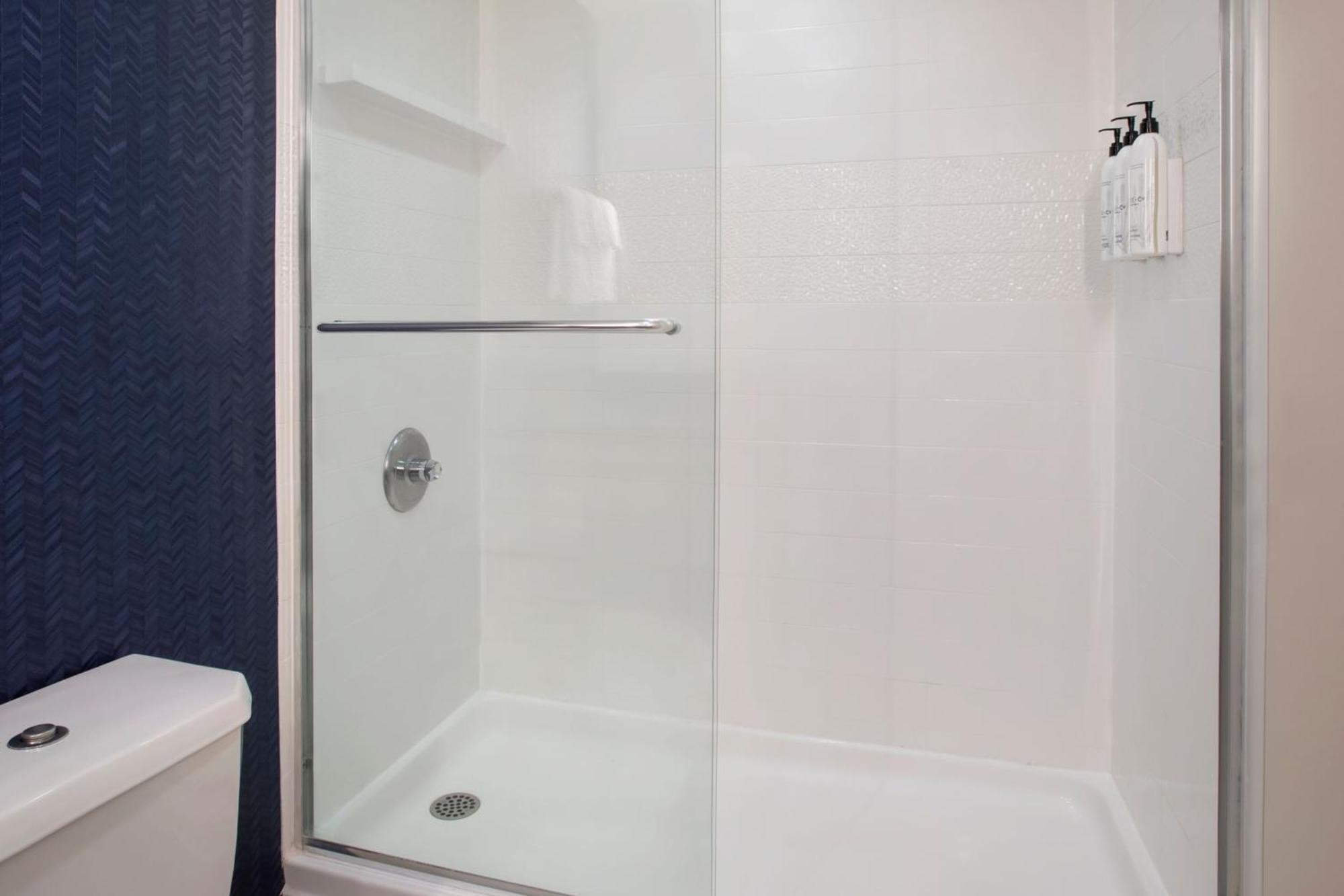 Fairfield By Marriott Rochester Henrietta/University Area Extérieur photo