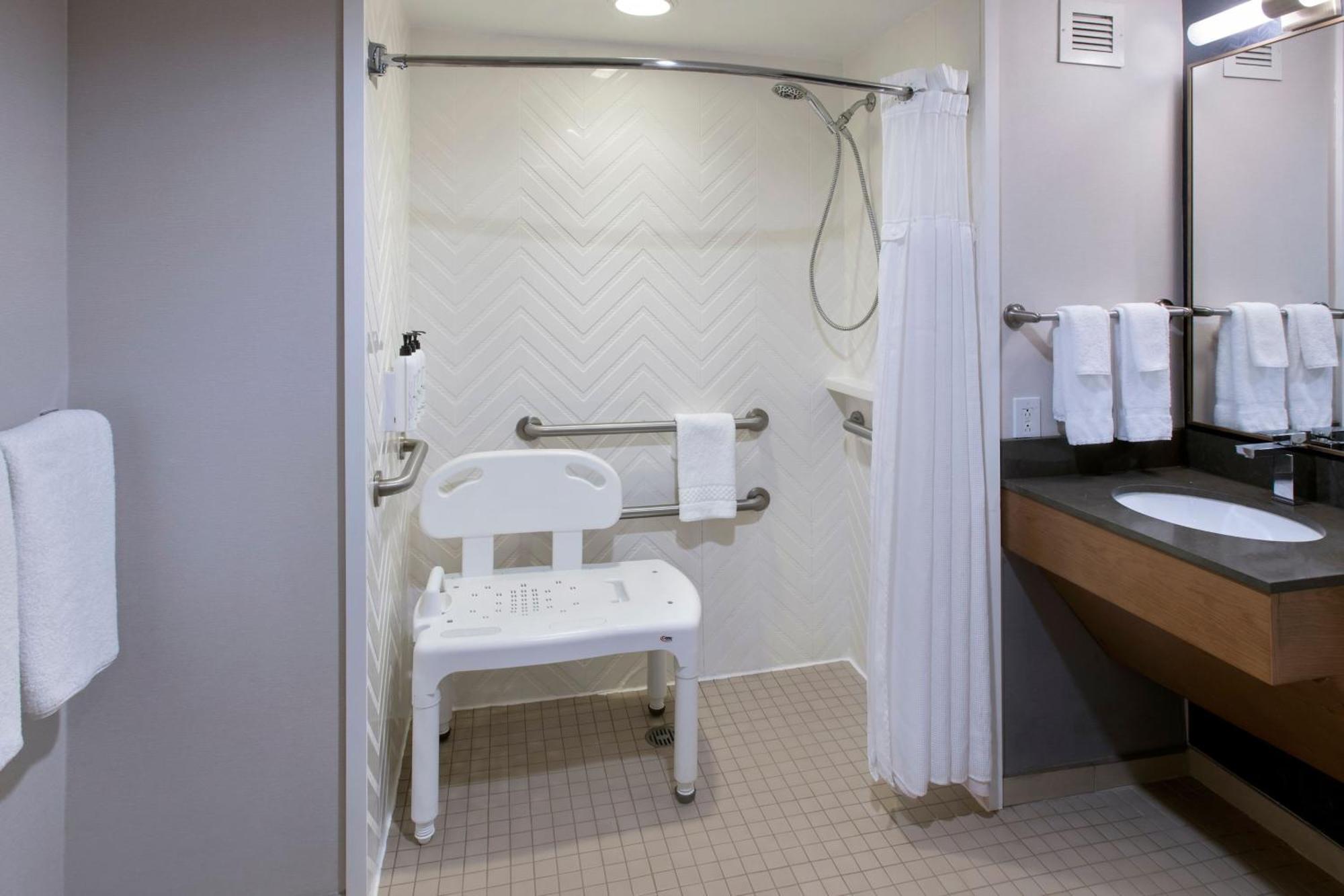 Fairfield By Marriott Rochester Henrietta/University Area Extérieur photo